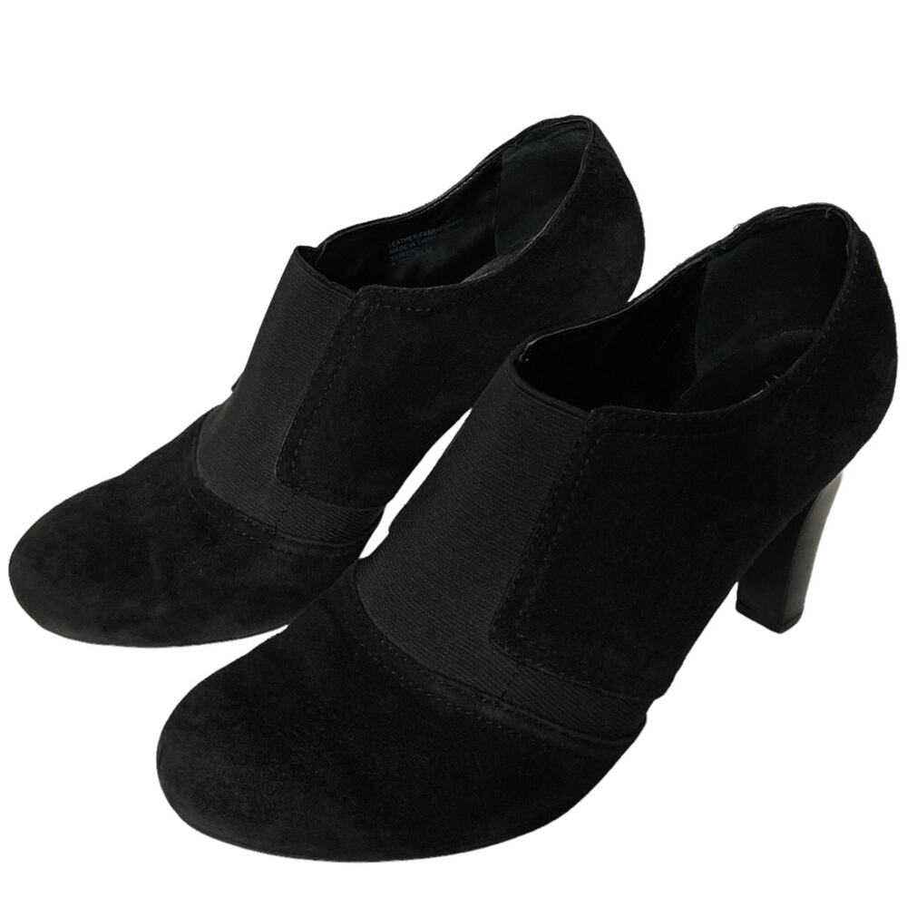 Franco Sarto Black Suede Booties size 8.5 Low Ankle Chunky Heel